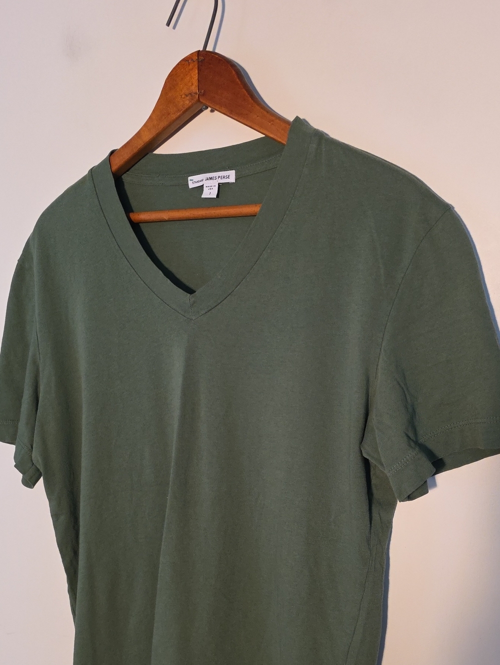 James Perse Small Olive Green V-Neck Short Sleeve Tee Perfect Condition